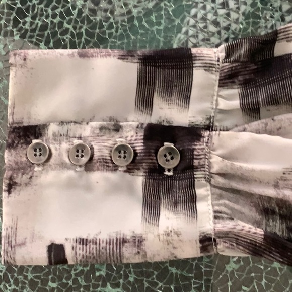 Waverly Grey polyester bow blouse - Picture 6 of 6